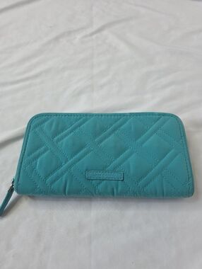 Vera Bradley Teal Quilted Georgia Wallet